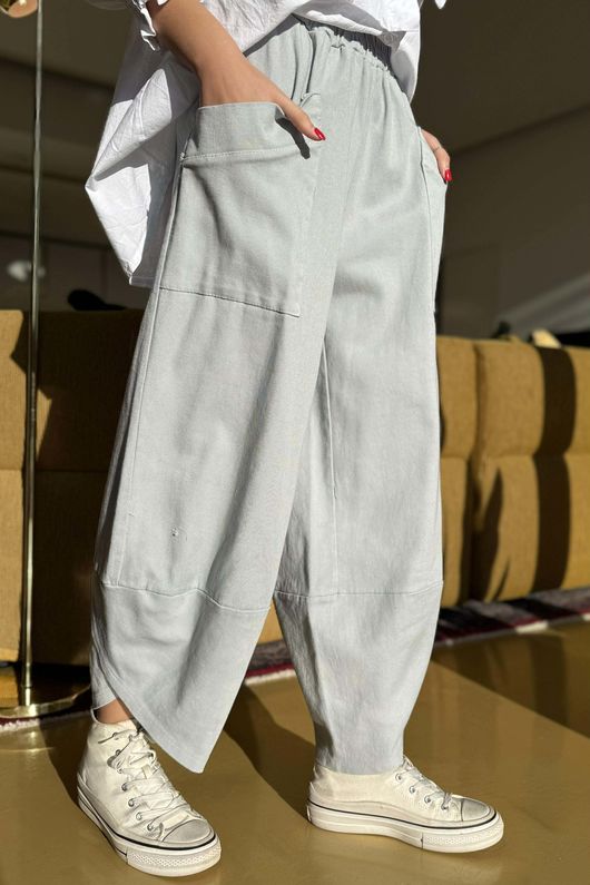 Gaberdine Shelby Barrel Pant Dove